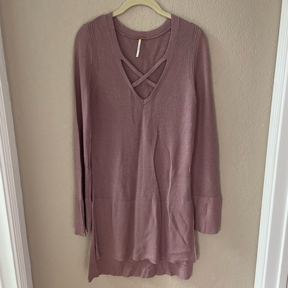 Free People front criss cross sweater - light purple